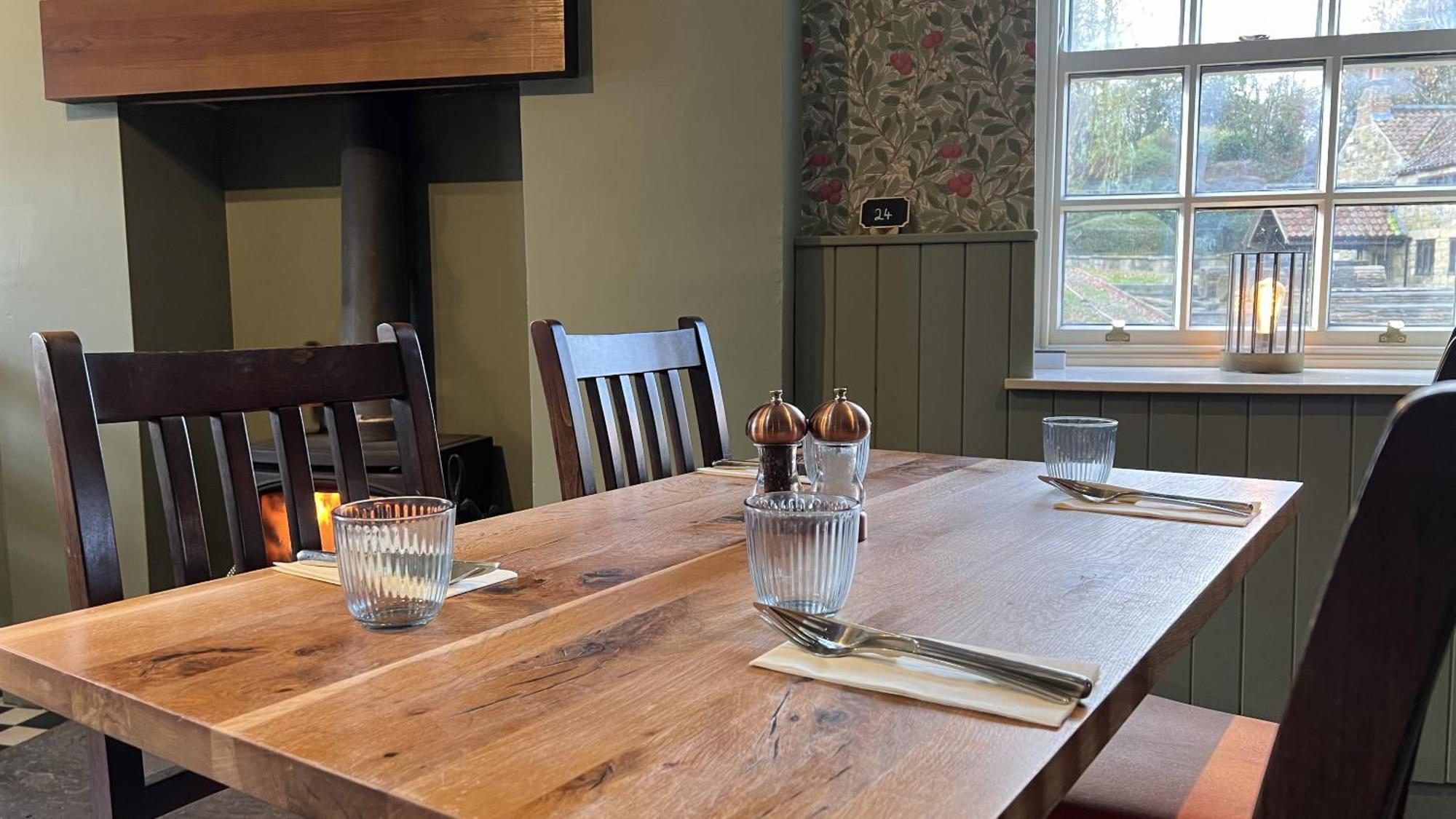 The Forresters Arms Kilburn Kilburn  Экстерьер фото
