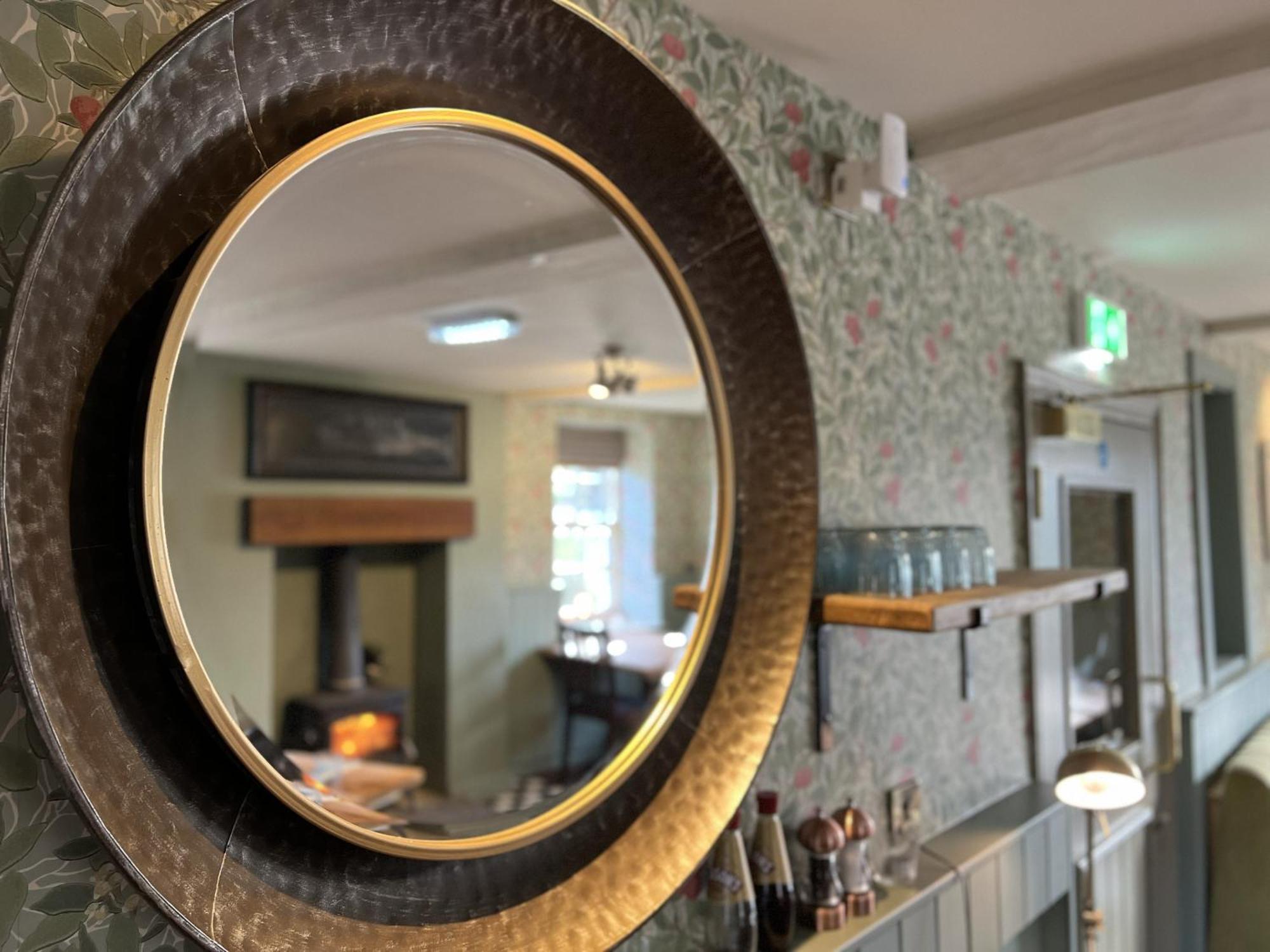 The Forresters Arms Kilburn Kilburn  Экстерьер фото